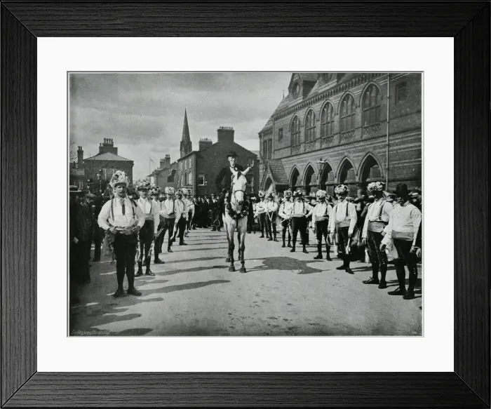 Framed Print : Knutsford, Cheshire, Royal May Day Festival 1902 Framed Print : Knutsford, Cheshire, Royal May Day Festival 1902
