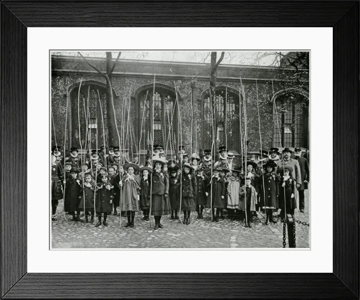 Framed Print : Beating the bounds of the Tower of London 1906 Framed Print : Beating the bounds of the Tower of London 1906