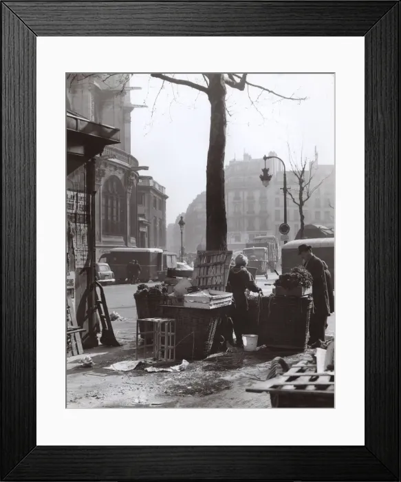 Framed Print : Street scene at Les Halles, Paris, France Framed Print : Street scene at Les Halles, Paris, France