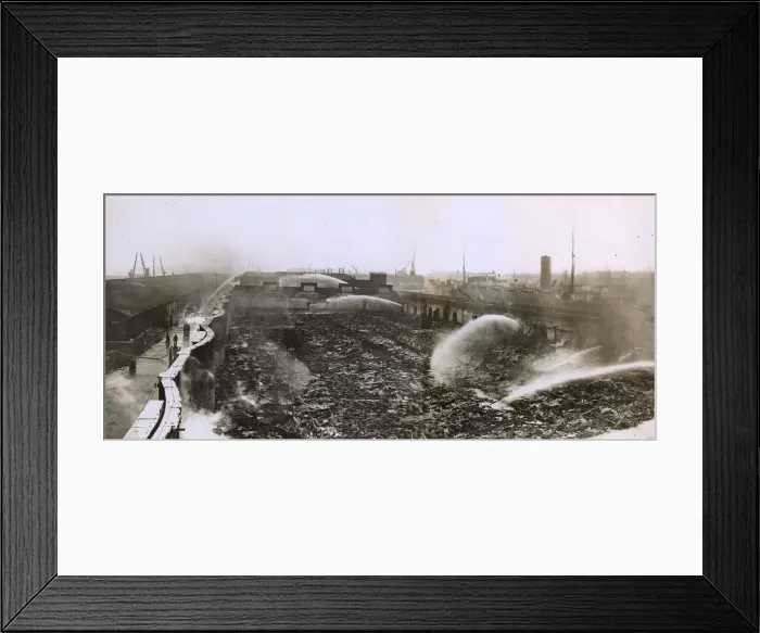 Framed Print : Fire at Rum Quay, West India Docks, East London Framed Print : Fire at Rum Quay, West India Docks, East London