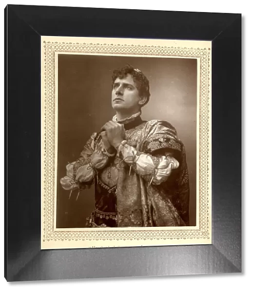William Terriss as Romeo - The Theatre Magazine