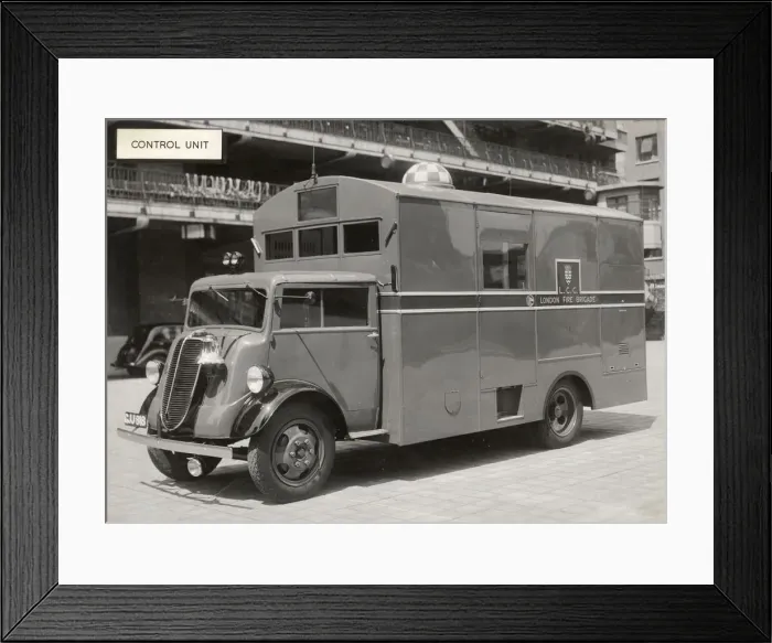 Framed Print : LCC-LFB control unit at Lambeth LFB HQ Framed Print : LCC-LFB control unit at Lambeth LFB HQ