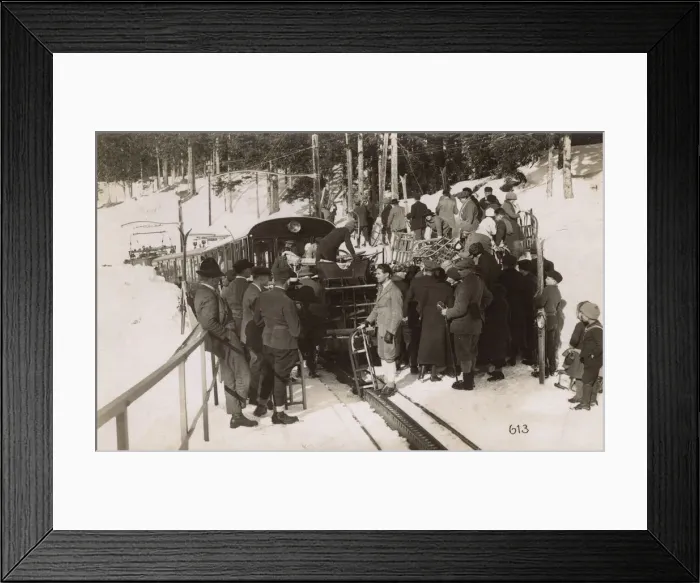 Framed Print : Holidaymakers on cog train, Wengen, Bern, Switzerland Framed Print : Holidaymakers on cog train, Wengen, Bern, Switzerland