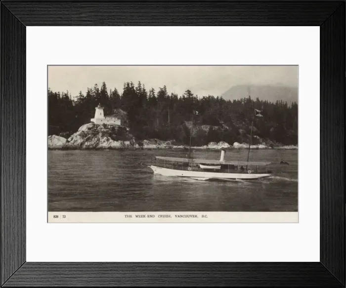Framed Print : Weekend cruise, Vancouver, British Columbia, Canada Framed Print : Weekend cruise, Vancouver, British Columbia, Canada