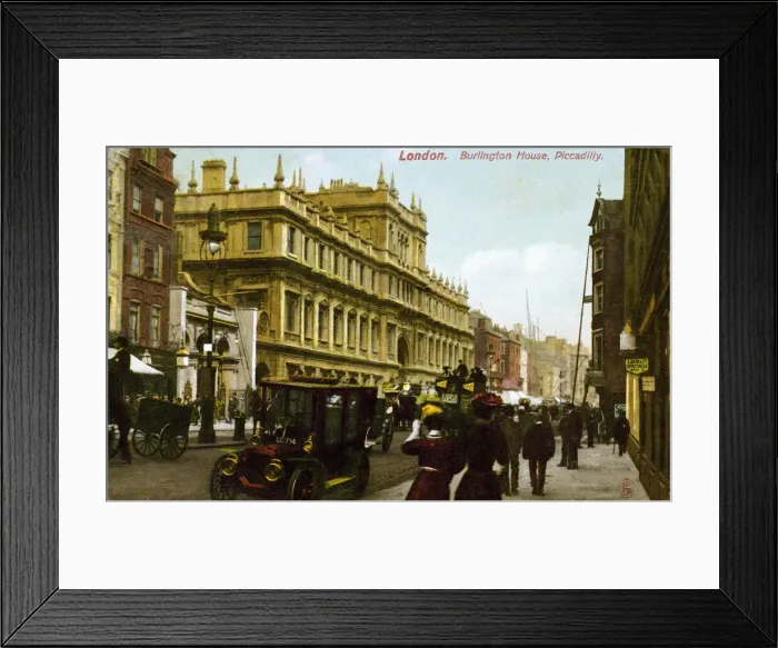 Framed Print : Burlington House, Piccadilly, London Framed Print : Burlington House, Piccadilly, London