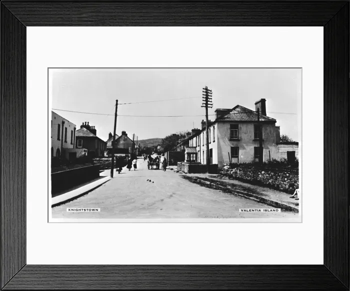 Framed Print : Street in Knightstown, Valentia Island, Republic of Ireland Framed Print : Street in Knightstown, Valentia Island, Republic of Ireland