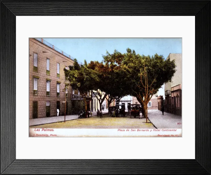 Framed Print : Plaza de San Bernardo, Las Palmas, Canary Islands Framed Print : Plaza de San Bernardo, Las Palmas, Canary Islands
