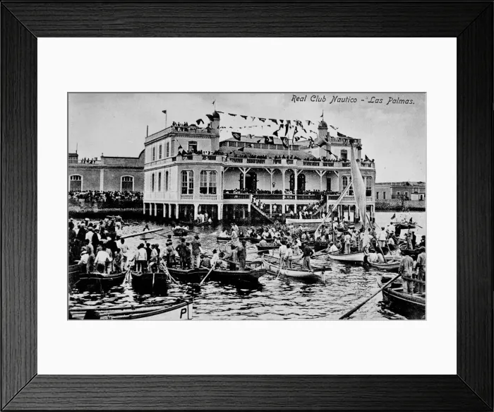 Framed Print : Nautical Club, Puerto de la Luz, Las Palmas, Canary Islands Framed Print : Nautical Club, Puerto de la Luz, Las Palmas, Canary Islands