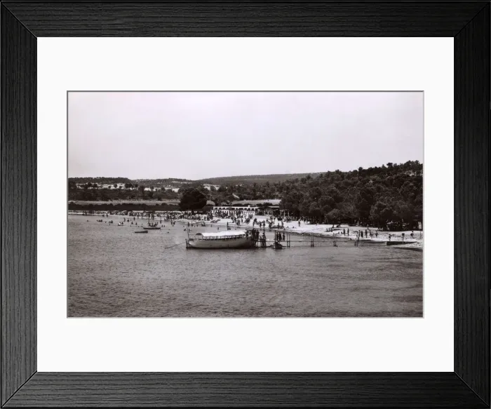 Framed Print : Beaches of Palma Nova, Majorca, Spain Framed Print : Beaches of Palma Nova, Majorca, Spain