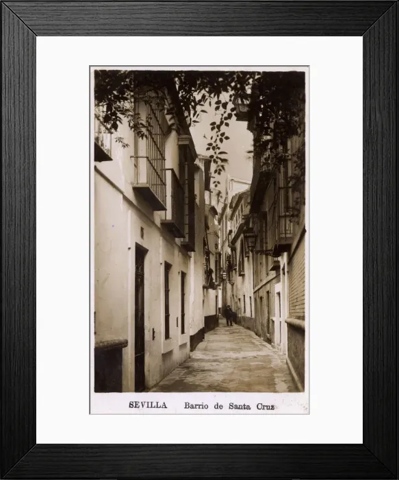 Framed Print : Street in the Santa Cruz district, Seville, Spain Framed Print : Street in the Santa Cruz district, Seville, Spain