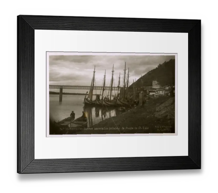 Framed Print : Ships near Dom Luiz Bridge, Santarem, Portugal Framed Print : Ships near Dom Luiz Bridge, Santarem, Portugal