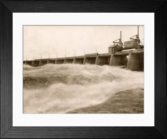 Framed Print : Chaudiere Falls and dam, Ottawa, Ontario, Canada Framed Print : Chaudiere Falls and dam, Ottawa, Ontario, Canada