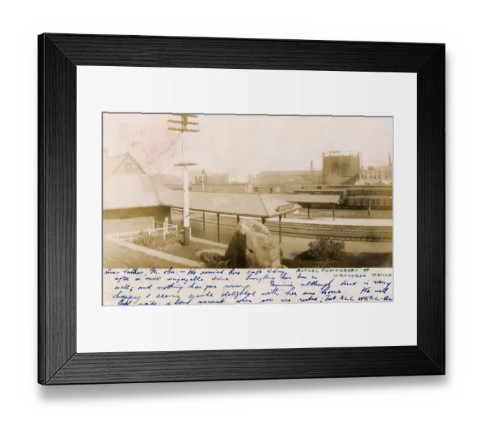 Framed Print : Waukegan Station, Lake County, Illinois, USA Framed Print : Waukegan Station, Lake County, Illinois, USA