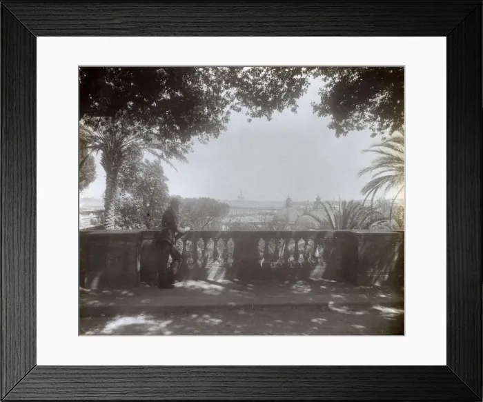 Framed Print : Distant view of Rome, Italy Framed Print : Distant view of Rome, Italy