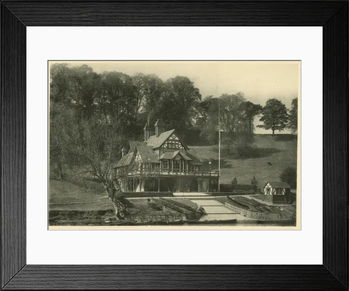 Framed Print : Pengwern Boat House, Shrewsbury, Shropshire Framed Print : Pengwern Boat House, Shrewsbury, Shropshire