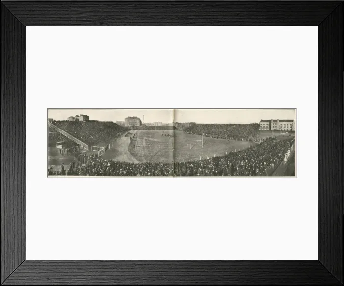 Framed Print : Football game, Chicago University v Carlisle Indians Framed Print : Football game, Chicago University v Carlisle Indians