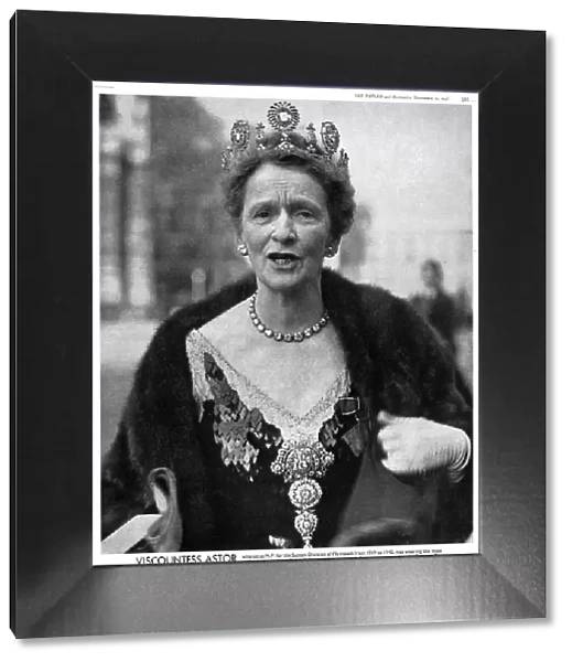 Lady Astor wearing Cartier tiara with Sancy diamond