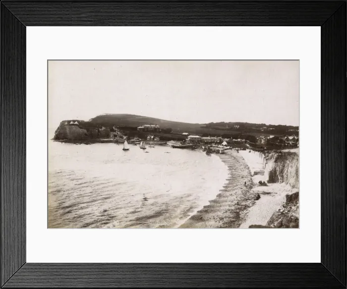 Framed Print : Freshwater Bay, Isle of Wight Framed Print : Freshwater Bay, Isle of Wight