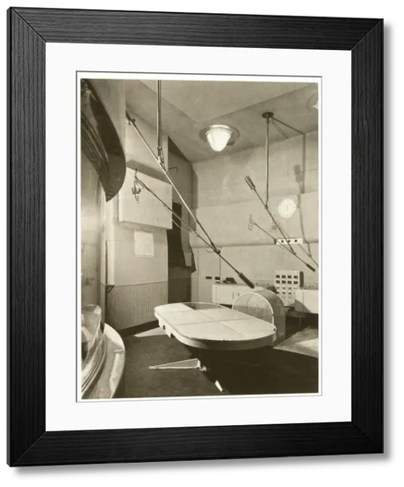 Framed Print : BBC Broadcasting House, Studio 6D for Effects Framed Print : BBC Broadcasting House, Studio 6D for Effects