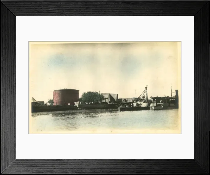 Framed Print : PO Companys Oil Tank, Basra, Iraq, WW1 Framed Print : PO Companys Oil Tank, Basra, Iraq, WW1