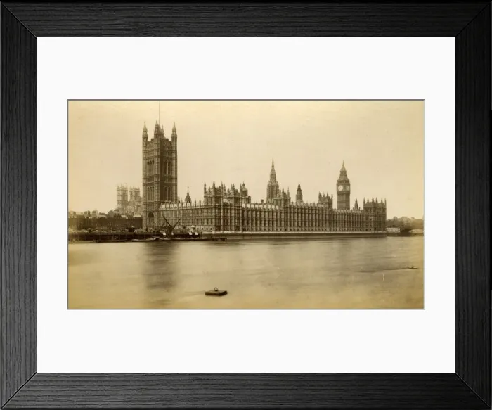 Framed Print : The Houses of Parliament, Westminster, London Framed Print : The Houses of Parliament, Westminster, London