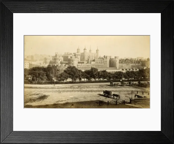 Framed Print : The Tower of London Framed Print : The Tower of London