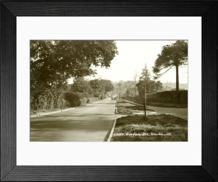 Framed Print : Highgate Hill, Hawkhurst, Kent Framed Print : Highgate Hill, Hawkhurst, Kent