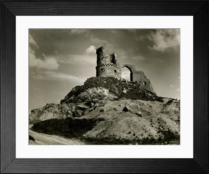 Framed Print : Mow Cop Castle, Cheshire Framed Print : Mow Cop Castle, Cheshire
