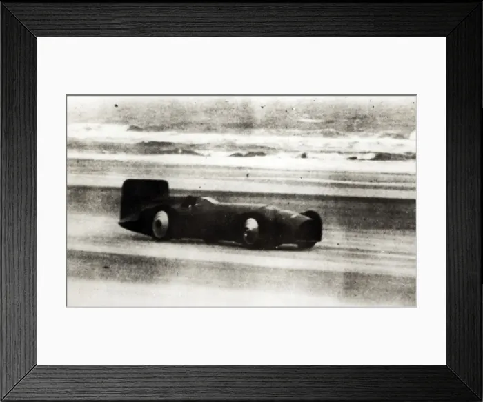 Framed Print : Malcolm Campbell in Bluebird, Land Speed Record Framed Print : Malcolm Campbell in Bluebird, Land Speed Record