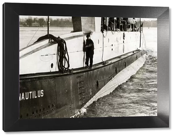 US Navy submarine Nautilus leaving Philadelphia