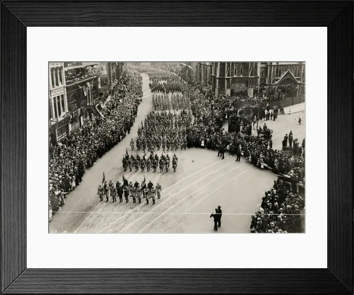 Framed Print : Peace celebrations, Westminster Bridge Road, London Framed Print : Peace celebrations, Westminster Bridge Road, London