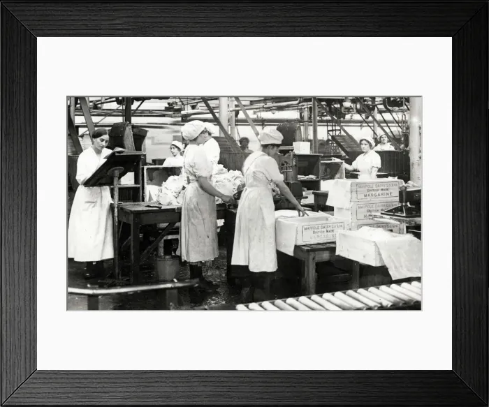 Framed Print : Margarine factory fighting food shortage, WW1 Framed Print : Margarine factory fighting food shortage, WW1