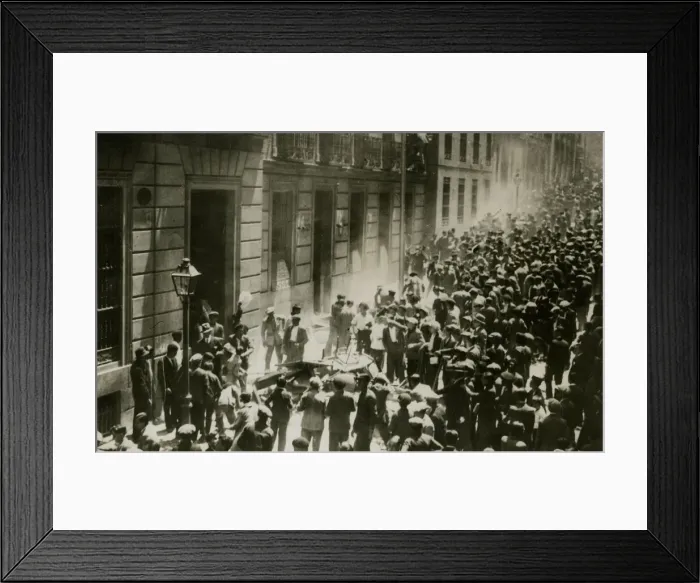Framed Print : Rioters throwing furniture, Spanish Revolution, 1931 Framed Print : Rioters throwing furniture, Spanish Revolution, 1931