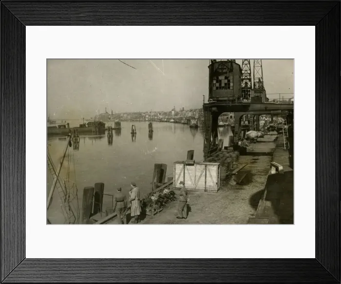 Framed Print : Hamburg with the British 7th Armoured Division, WW2 Framed Print : Hamburg with the British 7th Armoured Division, WW2