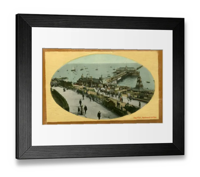 Framed Print : The Pier, Southend-on-Sea, Essex Framed Print : The Pier, Southend-on-Sea, Essex