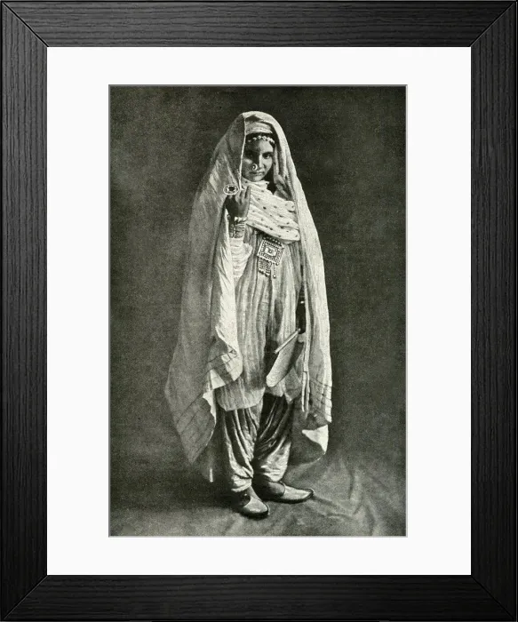 Framed Print : Afghan woman, Afghanistan