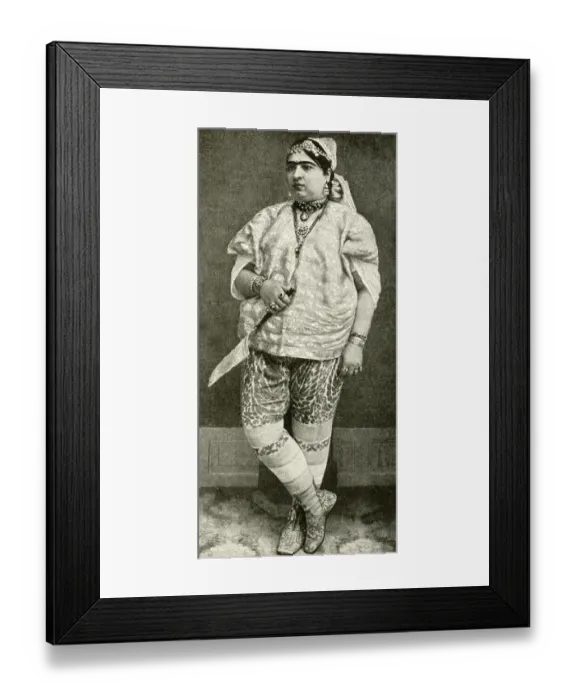 Framed Print : Jewish woman of Algiers, Algeria, North Africa Framed Print : Jewish woman of Algiers, Algeria, North Africa