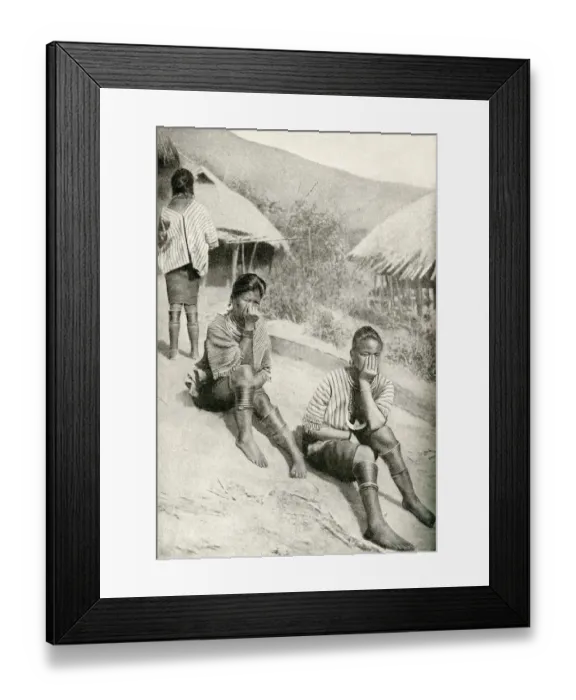 Framed Print : Women of the Bre tribe, Burma, South East Asia Framed Print : Women of the Bre tribe, Burma, South East Asia