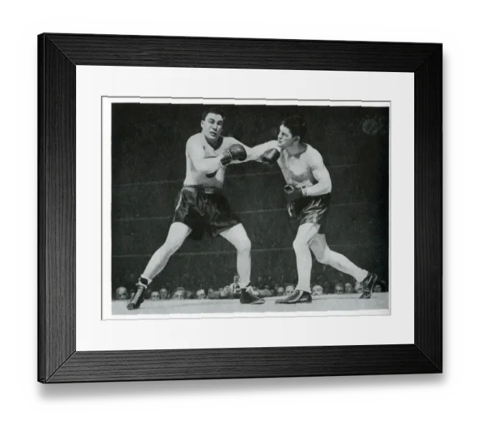 Framed Print : Bruce Woodcock and Tami Mauriello in boxing match Framed Print : Bruce Woodcock and Tami Mauriello in boxing match
