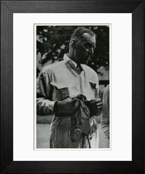Framed Print : Sir Malcolm Campbell, motor racing driver Framed Print : Sir Malcolm Campbell, motor racing driver