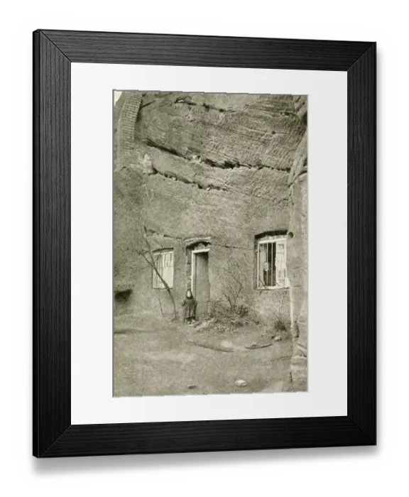 Framed Print : Cottage built out of hard stone, Kinver Edge, West Midlands Framed Print : Cottage built out of hard stone, Kinver Edge, West Midlands
