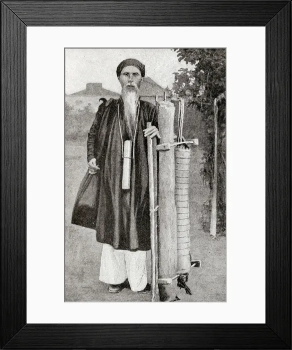 Framed Print : Mature university student, Hanoi, Tonkin (Vietnam) Framed Print : Mature university student, Hanoi, Tonkin (Vietnam)