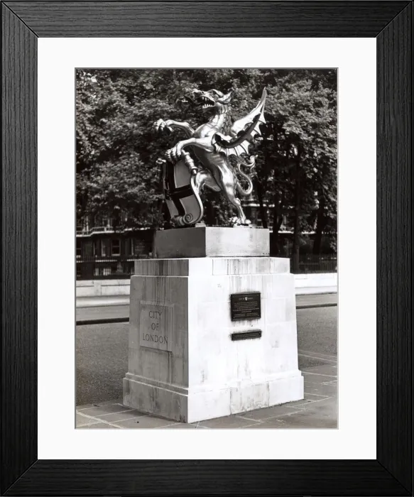 Framed Print : The City Dragon - City of London - pedestal Framed Print : The City Dragon - City of London - pedestal