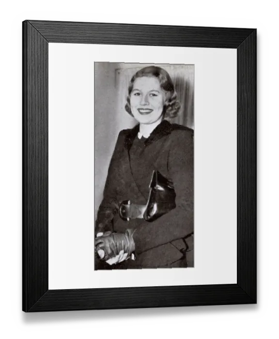 Framed Print : Jasmine Bligh, television announcer Framed Print : Jasmine Bligh, television announcer
