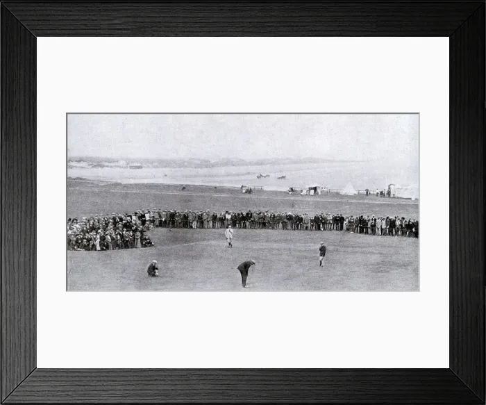 Framed Print : WInner at the Open Golf Championship, St Andrews Framed Print : WInner at the Open Golf Championship, St Andrews
