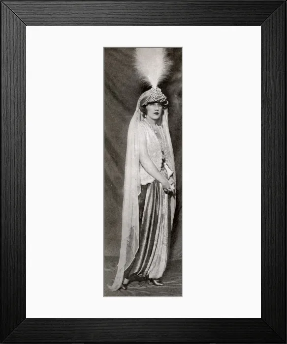 Framed Print : Florence Gould in costume for the Perian Gala, Juan les Pins