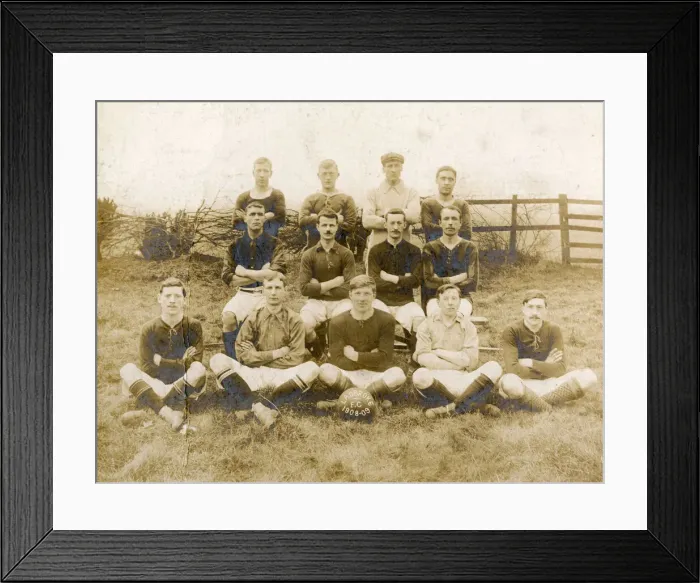 Framed Print : Ladbroke Football Club 1908-1909