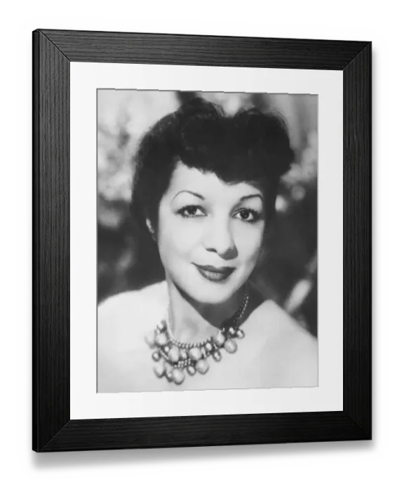 Framed Print : Evelyn Dove Framed Print : Evelyn Dove