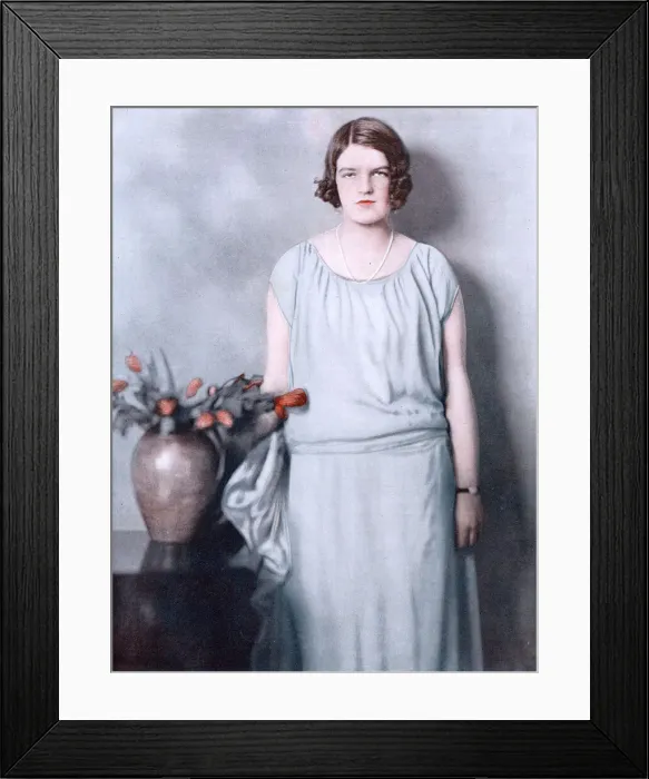 Framed Print : Lady Mary Ashley-Cooper by Madame Yevonde Framed Print : Lady Mary Ashley-Cooper by Madame Yevonde