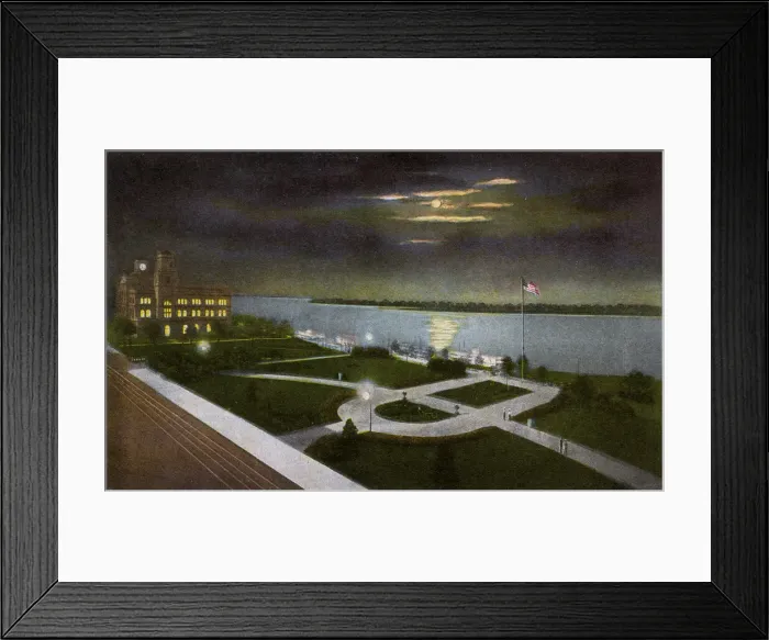 Framed Print : Confederate Park and Post Office, Memphis, Tennessee, USA Framed Print : Confederate Park and Post Office, Memphis, Tennessee, USA